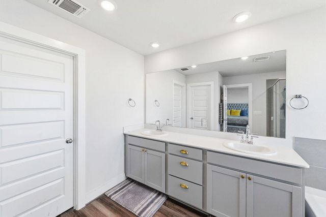 7416 Travertine Spring DR 149, Austin, TX 78744