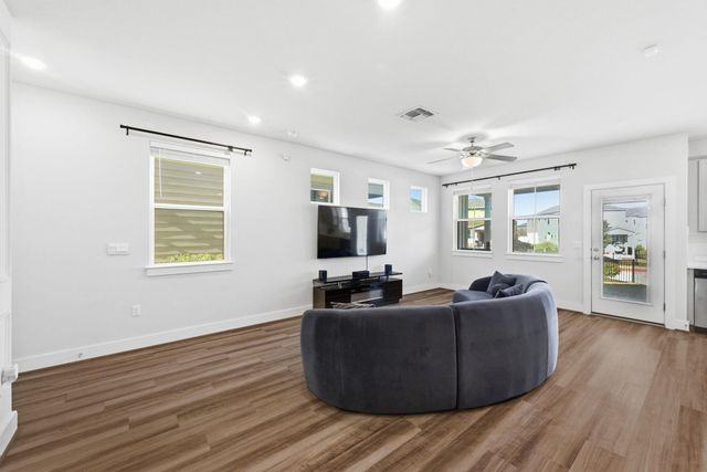 7416 Travertine Spring DR 149, Austin, TX 78744