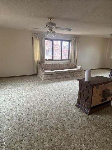 1305 State Highway 142 E, Doniphan, MO 63935