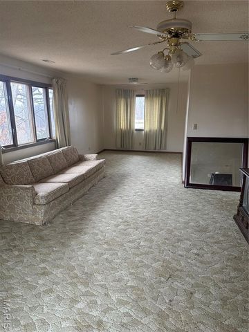 1305 State Highway 142 E, Doniphan, MO 63935