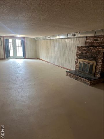 1305 State Highway 142 E, Doniphan, MO 63935