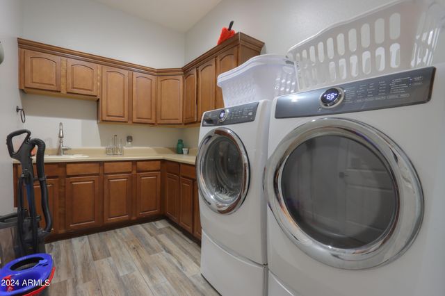 7009 W PALOMINO Way, Coolidge, AZ 85128