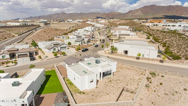 7344 BOBCAT HOLLOW Drive, El Paso, TX 79911