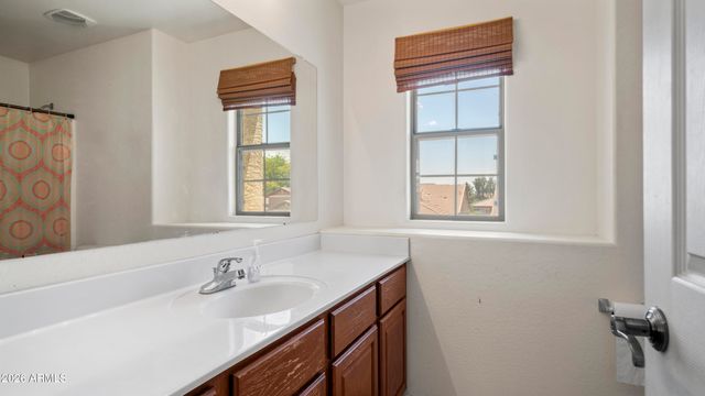 18182 W DESERT Lane, Surprise, AZ 85388