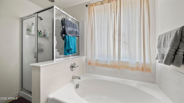 18182 W DESERT Lane, Surprise, AZ 85388