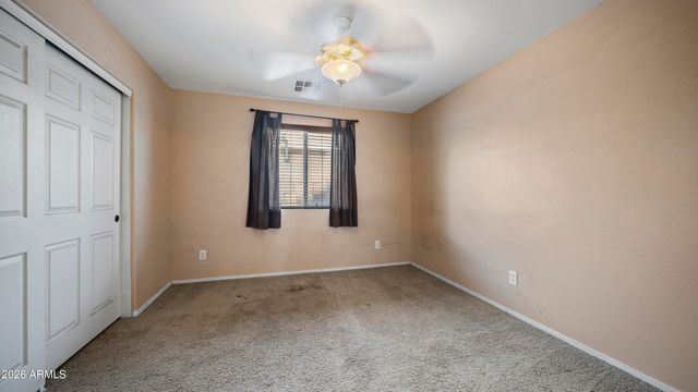18182 W DESERT Lane, Surprise, AZ 85388