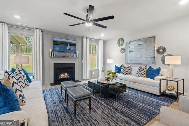 121 Dohrn Drive, Loganville, GA 30052