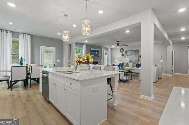 121 Dohrn Drive, Loganville, GA 30052
