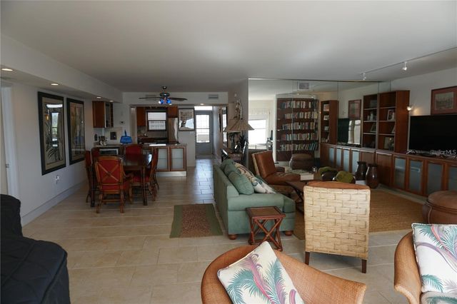 5900 SHORE BOULEVARD S 402, Gulfport, FL 33707