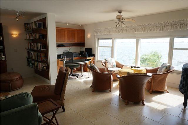 5900 SHORE BOULEVARD S 402, Gulfport, FL 33707