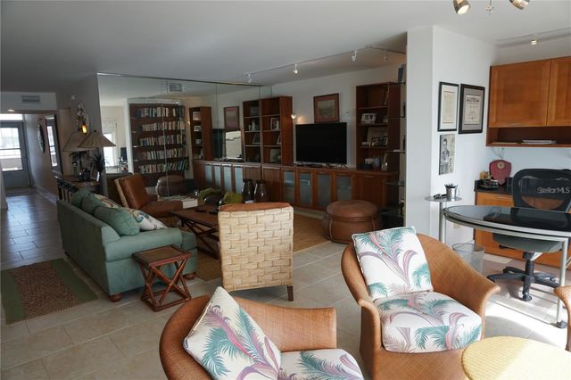 5900 SHORE BOULEVARD S 402, Gulfport, FL 33707