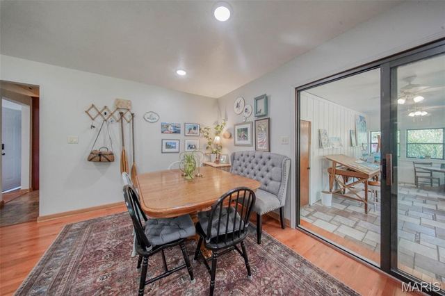 18211 Deer Run Lane, St James, MO 65559