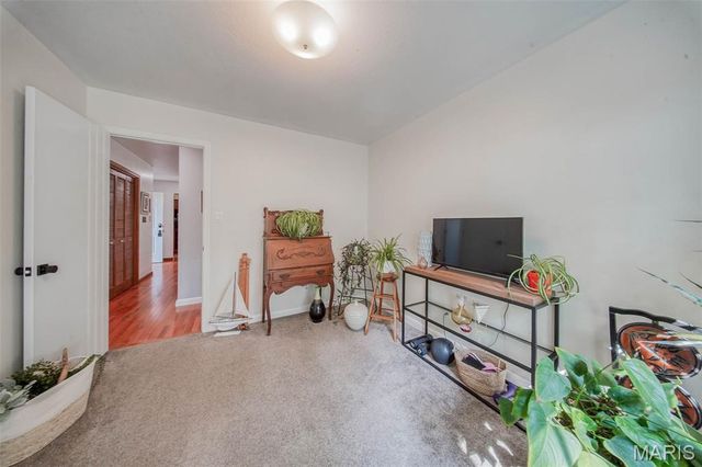 18211 Deer Run Lane, St James, MO 65559