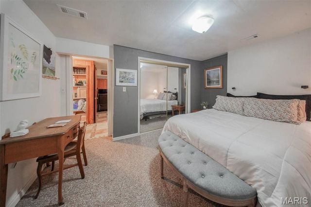 18211 Deer Run Lane, St James, MO 65559