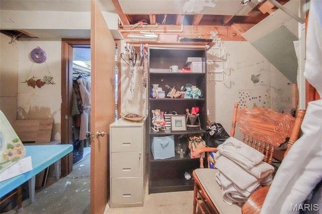 18211 Deer Run Lane, St James, MO 65559