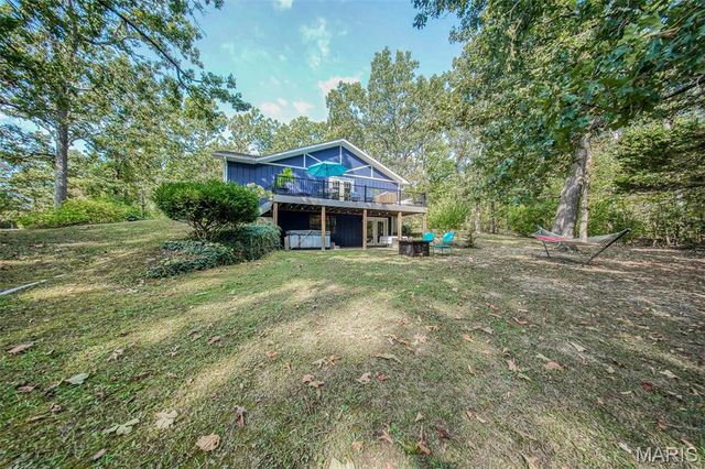18211 Deer Run Lane, St James, MO 65559