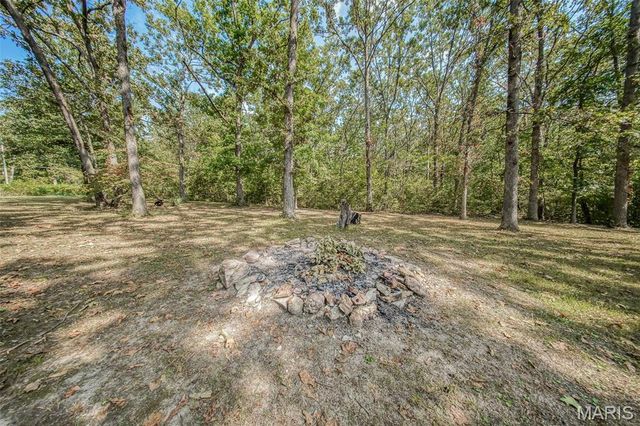 18211 Deer Run Lane, St James, MO 65559