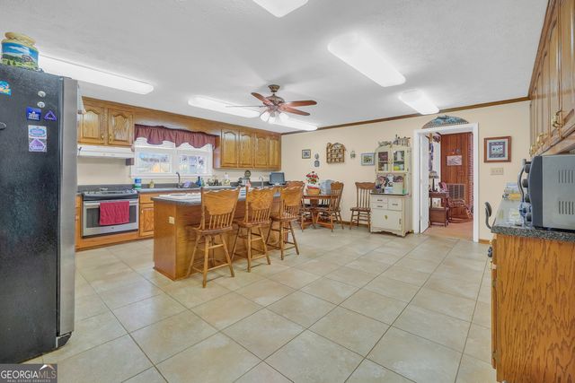 157 Greene Shade Road, Gray, GA 31032