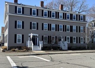 37 Bartlett 1, Beverly, MA 01915