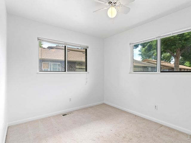 1024 Oxford Ln 52, Fort Collins, CO 80525