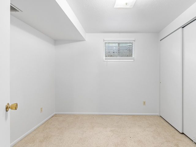 1024 Oxford Ln 52, Fort Collins, CO 80525