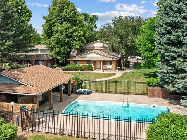 1024 Oxford Ln 52, Fort Collins, CO 80525
