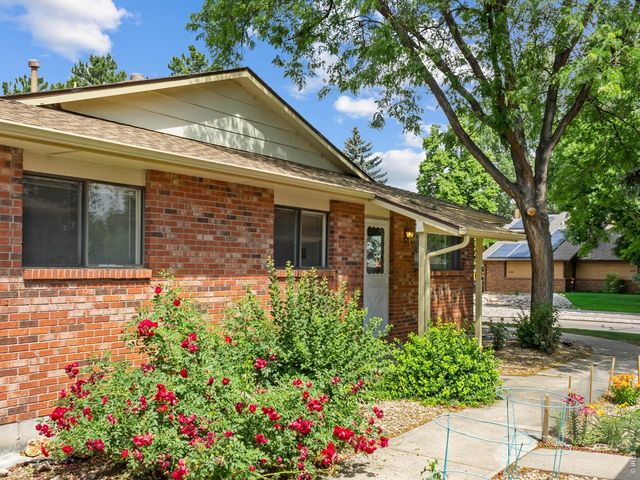 1024 Oxford Ln 52, Fort Collins, CO 80525