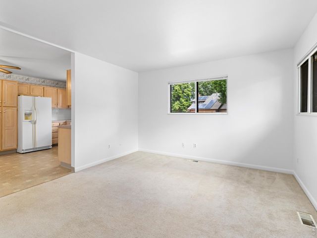 1024 Oxford Ln 52, Fort Collins, CO 80525