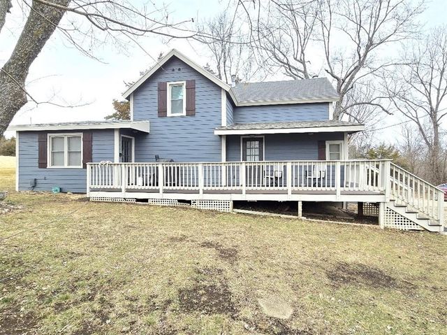 30405 Oak Grove Road, Paola, KS 66071