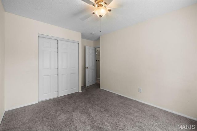 1437 Sunnytree Lane, Ballwin, MO 63021