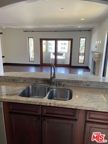 1215 Armacost Avenue 401, Los Angeles, CA 90025