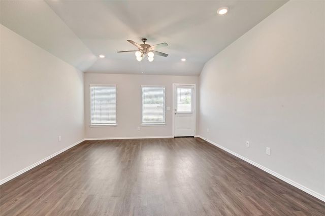 261 Gallant Front Trail, Magnolia, TX 77354