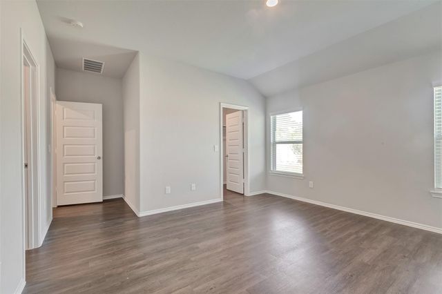 261 Gallant Front Trail, Magnolia, TX 77354