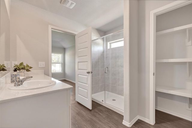 261 Gallant Front Trail, Magnolia, TX 77354