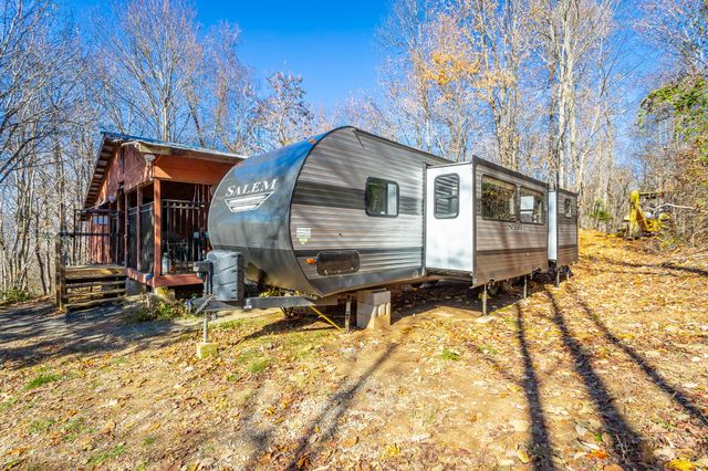 1111 Ditch Gap Road, Whitwell, TN 37397