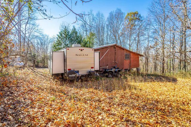 1111 Ditch Gap Road, Whitwell, TN 37397