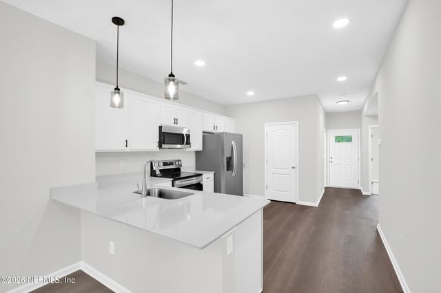 117 MACKEREL Avenue, Palatka, FL 32177