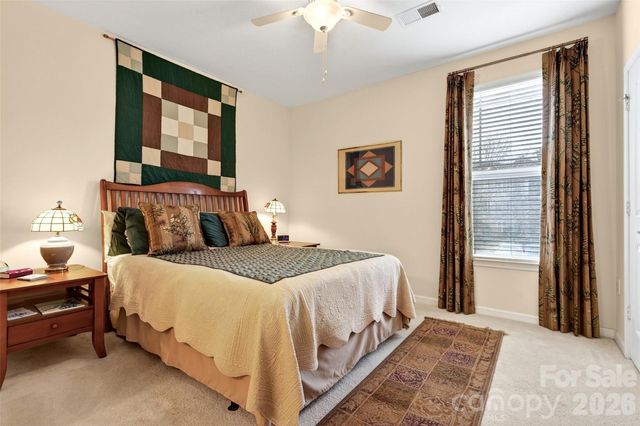 202 Brickton Village Circle 201, Fletcher, NC 28732