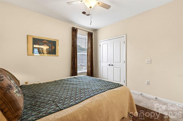 202 Brickton Village Circle 201, Fletcher, NC 28732
