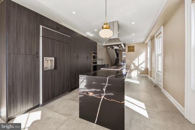 552 N 18TH ST, Philadelphia, PA 19130