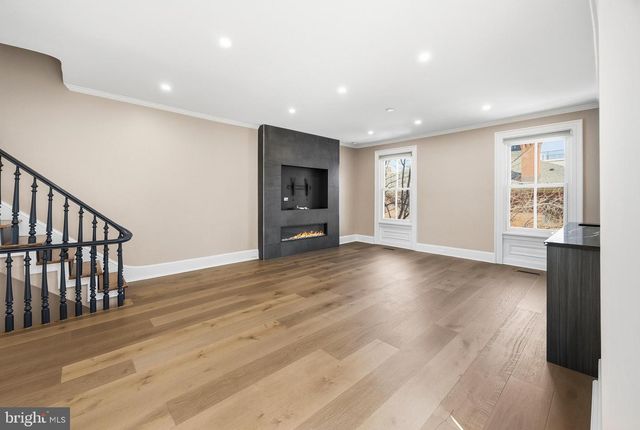 552 N 18TH ST, Philadelphia, PA 19130