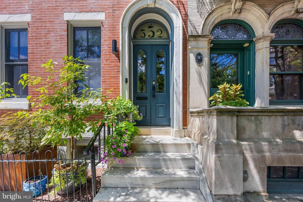 552 N 18TH ST, Philadelphia, PA 19130