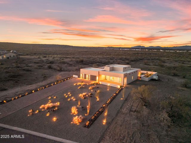 3300 N Old Stagecoach Road, Wickenburg, AZ 85390