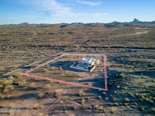 3300 N Old Stagecoach Road, Wickenburg, AZ 85390