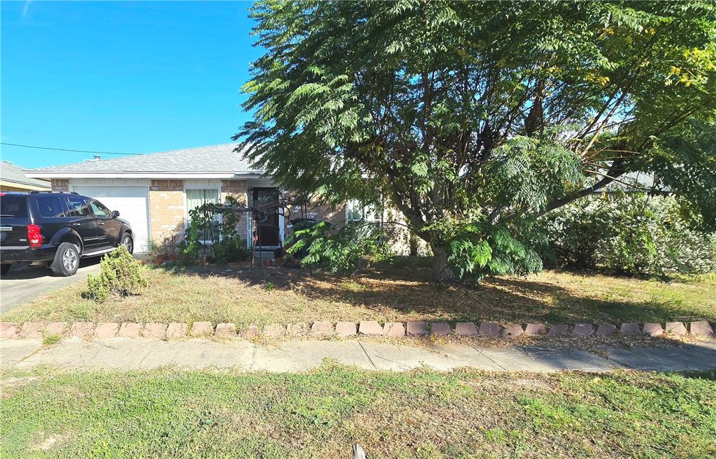 2826 Ransom Island Dr, Corpus Christi, TX 78418 — exterior