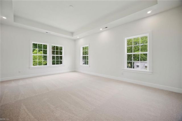 229 La Salle AVE, Hampton, VA 23661