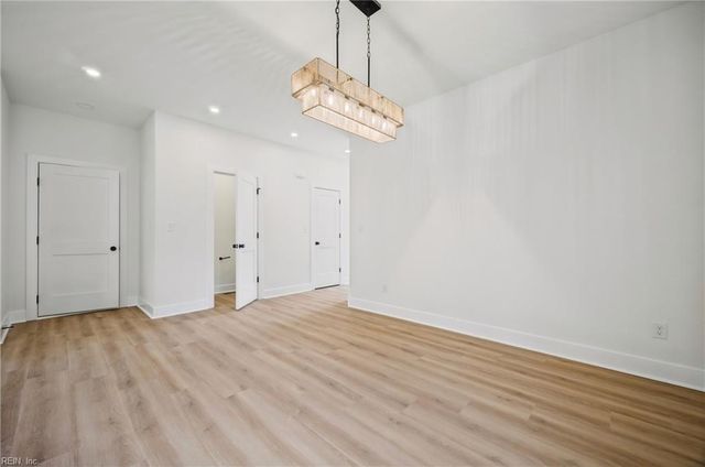 229 La Salle AVE, Hampton, VA 23661