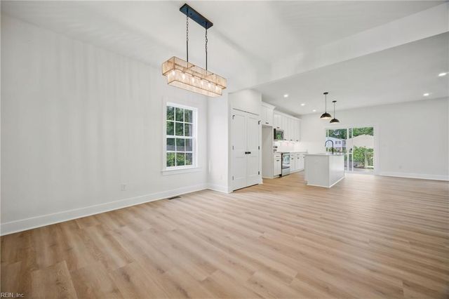 229 La Salle AVE, Hampton, VA 23661