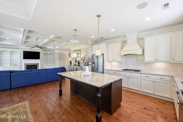 9385 Fallen Pear Lane NE, Leland, NC 28451