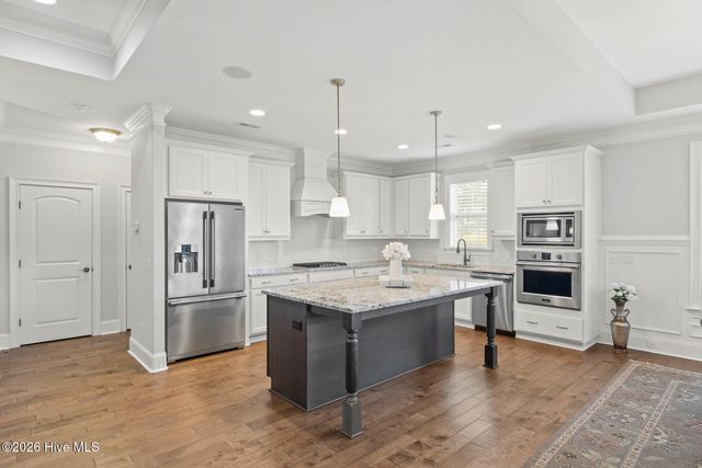 9385 Fallen Pear Lane NE, Leland, NC 28451